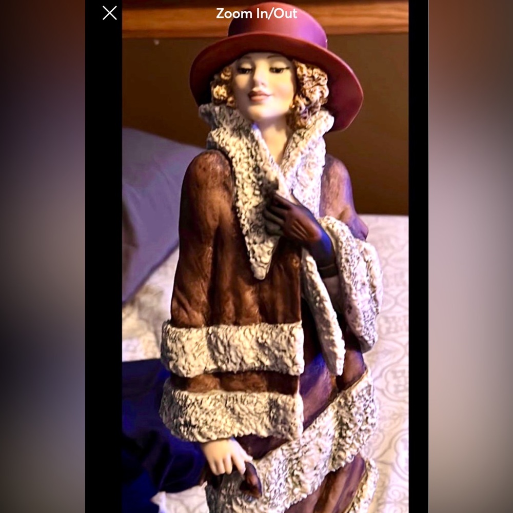 Large florence guiseppe figurine